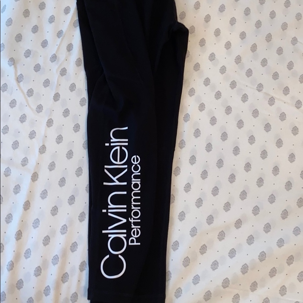 Calvin Klein Performance Capri Leggings